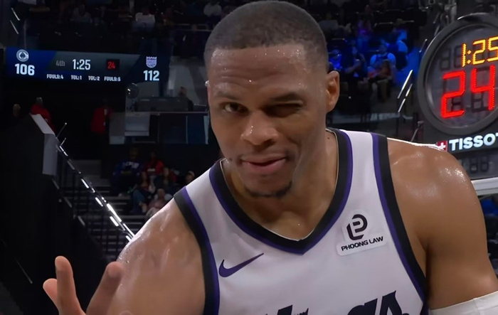 库里训练强度提升或冲击附加赛 爵士国王摆烂引