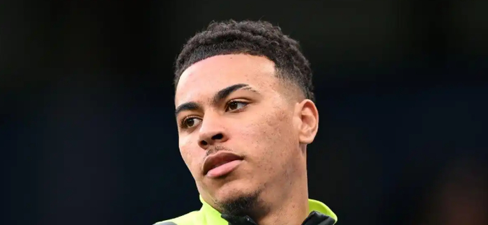 切尔西1亿英镑报价摩根·罗杰斯引维拉内部争议