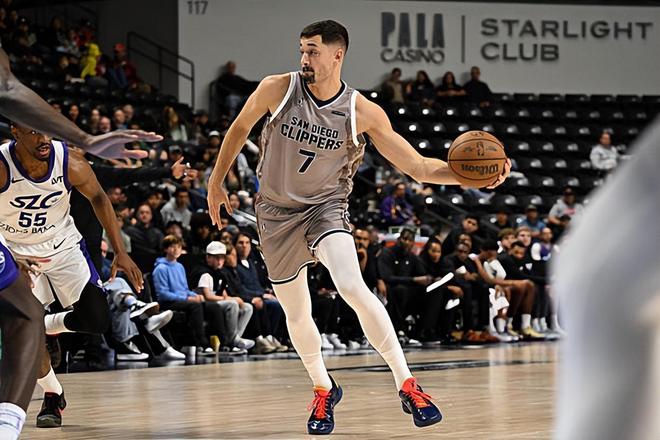 独行侠力克骑士新秀爆发