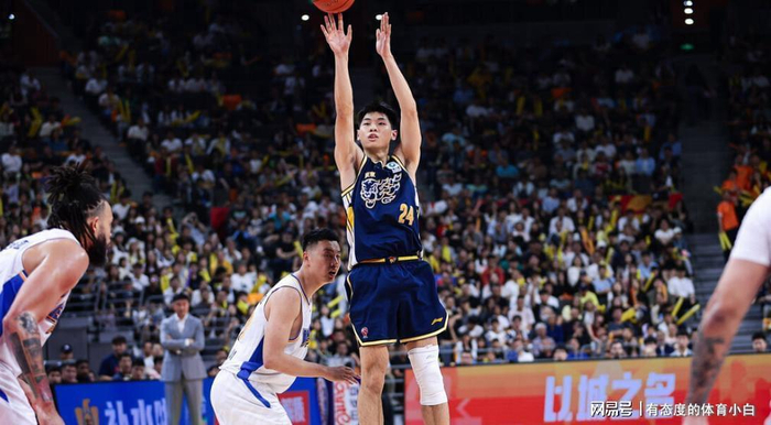 广东主场惨败北京绝杀 焦泊乔离队引连锁反应