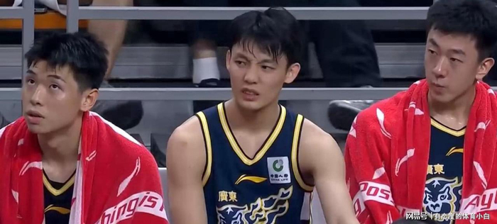 广东主场惨败北京绝杀 焦泊乔离队引连锁反应