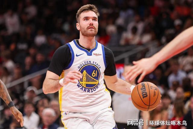 勇士残阵三连败骑士胜，年轻球员力挽狂澜