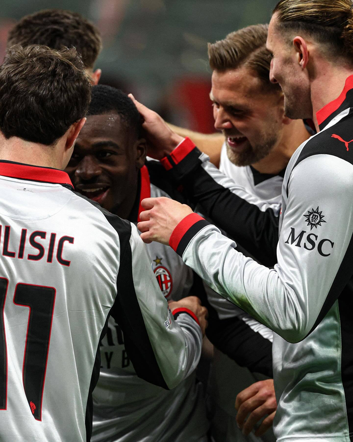 菲尔克鲁格重返圣西罗：激情回归点燃米兰球迷